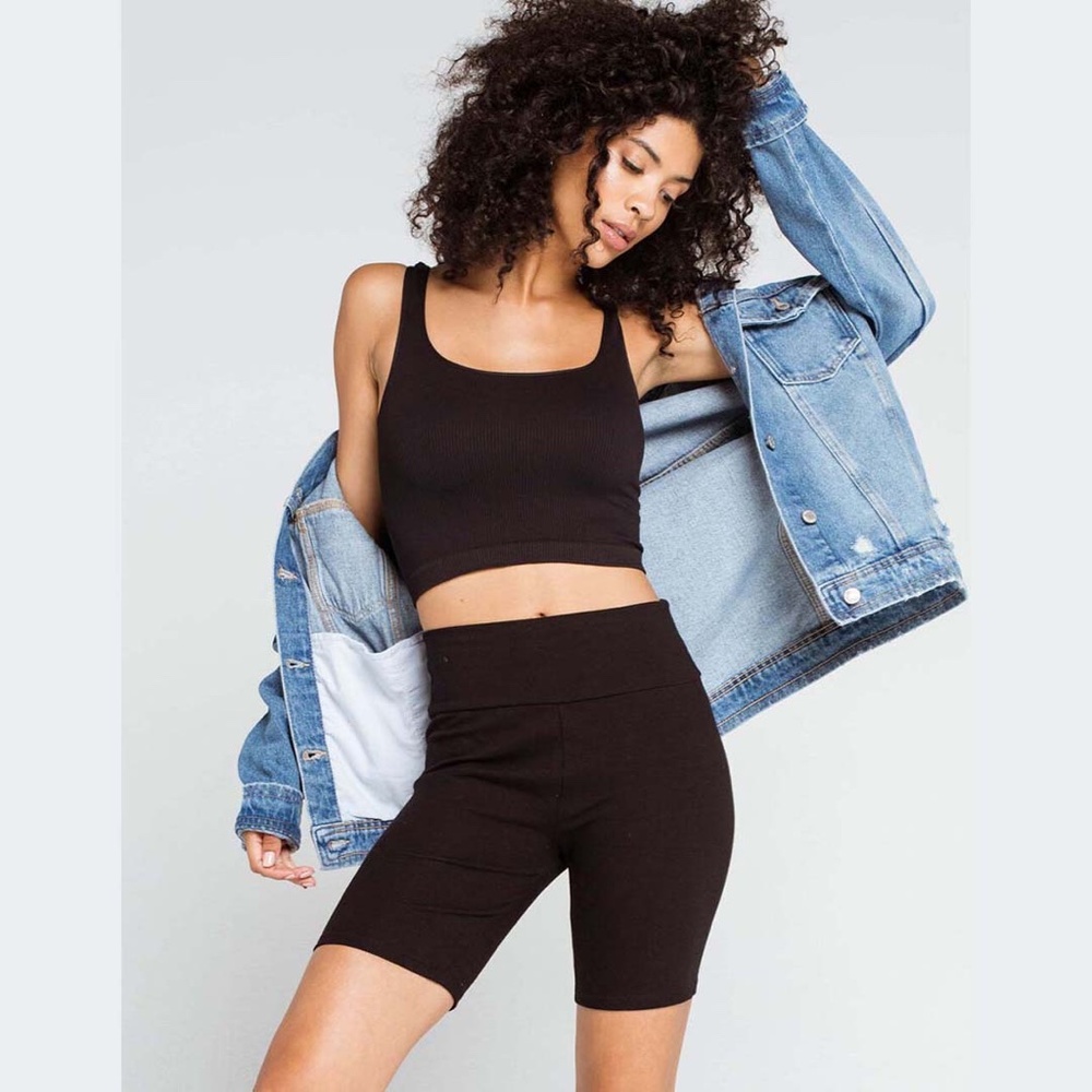 🔥 BLACK BIKER SHORTS S HIGH RISE FITS LIKE XS SOFT ON TOUCH BREATHABLE S…